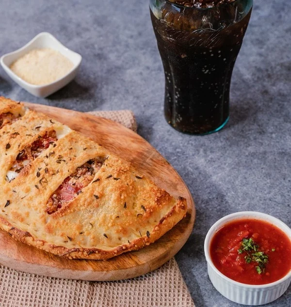 Calzone Speciale | Pizzarelli, la verdadera Pizza Italiana